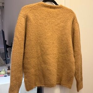 H&M Oversized crewneck Mohair Wool Blend Knit sweater Size S (NWT)